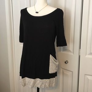 Anthropologie Bordeaux tunic contrast tee small